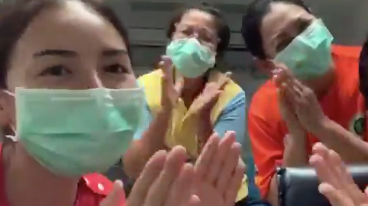 Singaporeans making claps for appreciating Leading Employees In Singapore 